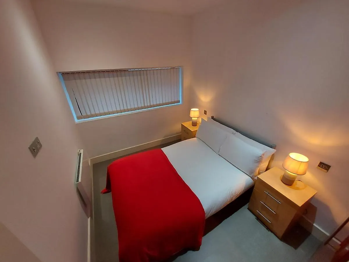 Feel At Home, Nottingham City Centre, Opposite Crowne Plaza United Kingdom