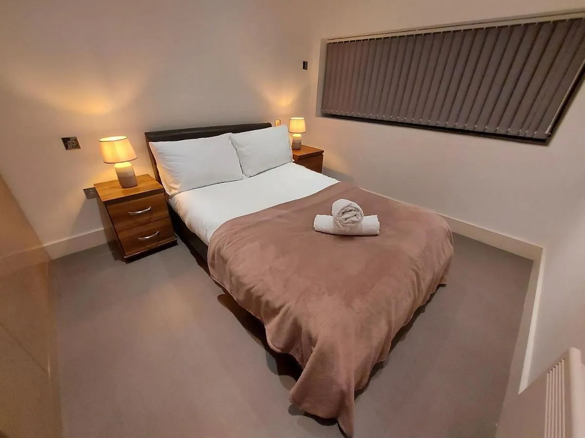 Apartment Feel At Home, Nottingham City Centre, Opposite Crowne Plaza