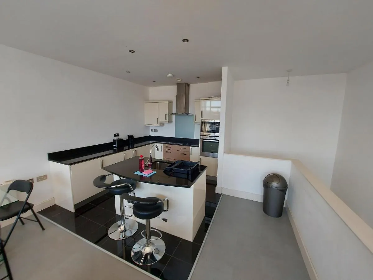 Feel At Home, Nottingham City Centre, Opposite Crowne Plaza